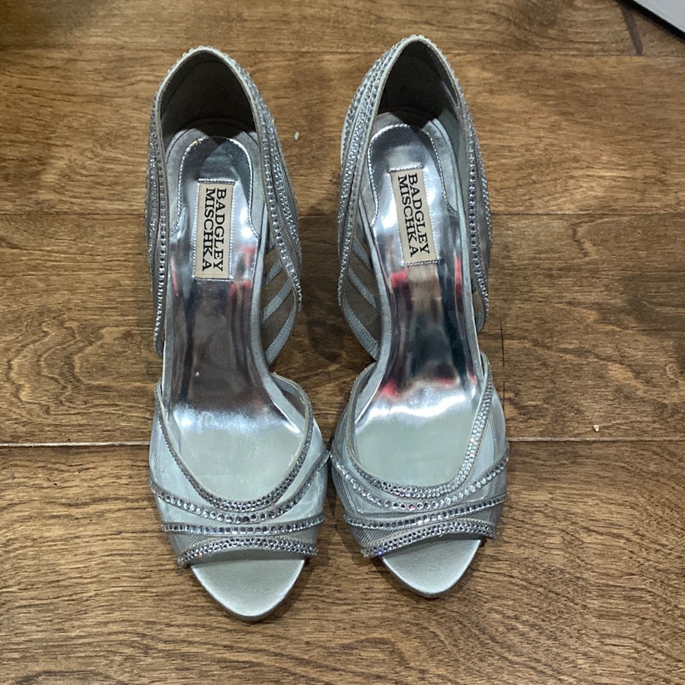 Badgley Mischka Silver Rhinestone Heels size 7.5